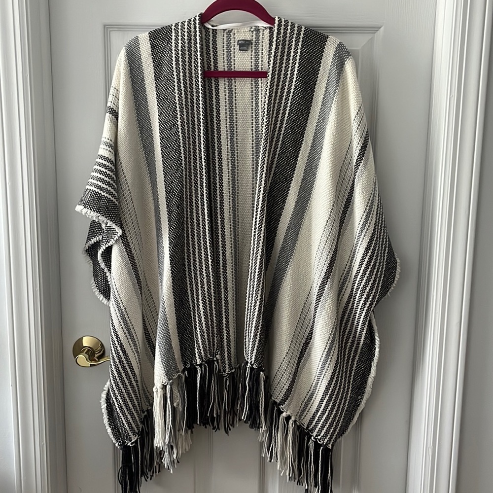 AERIE boho open shawl poncho